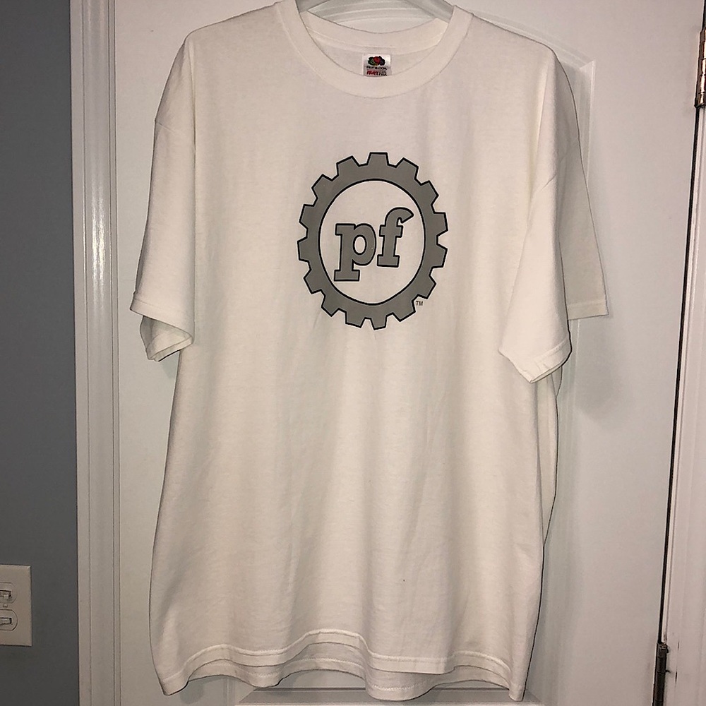 Planet Fitness PF White T-Shirt Size 2XL Brand New